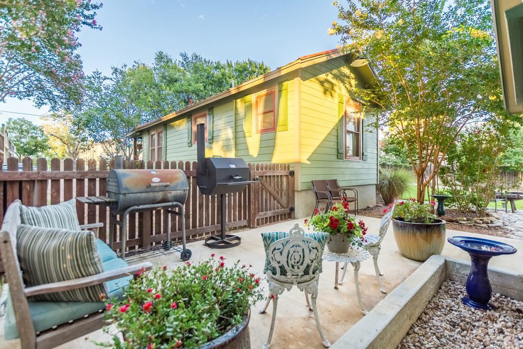 Agape Front Cottage Fredericksburg Extérieur photo